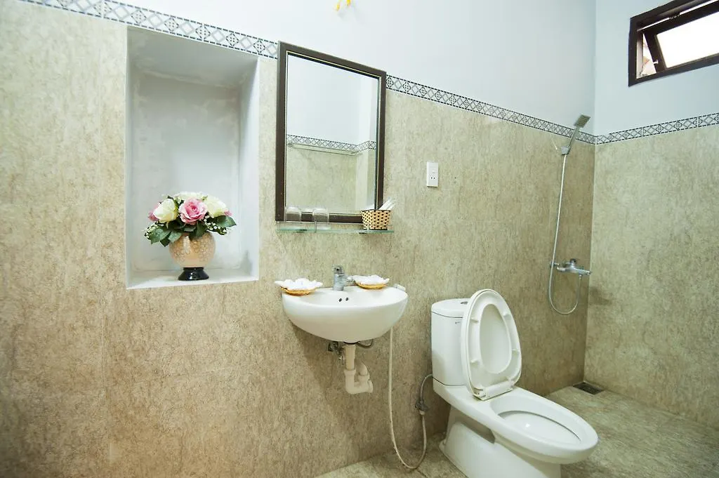 Carambola Homestay Hoi An Vietnam